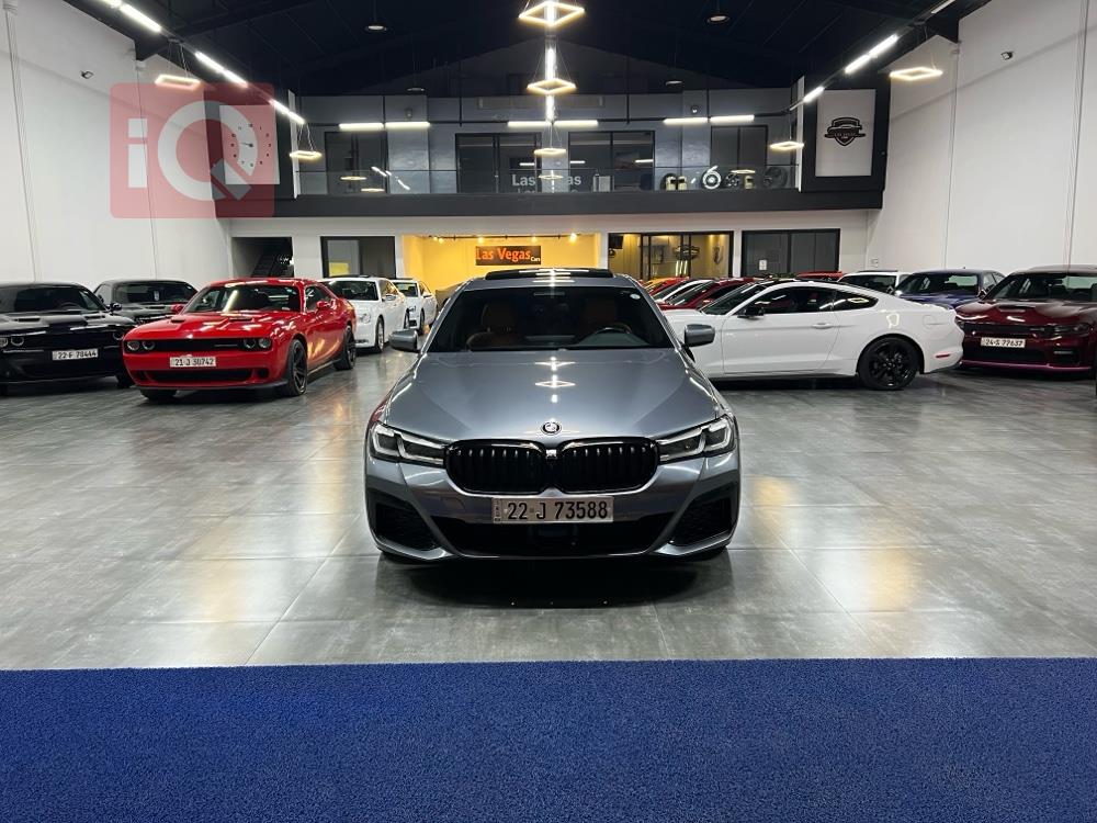 بی ئێم دەبڵیو سیریەس 5